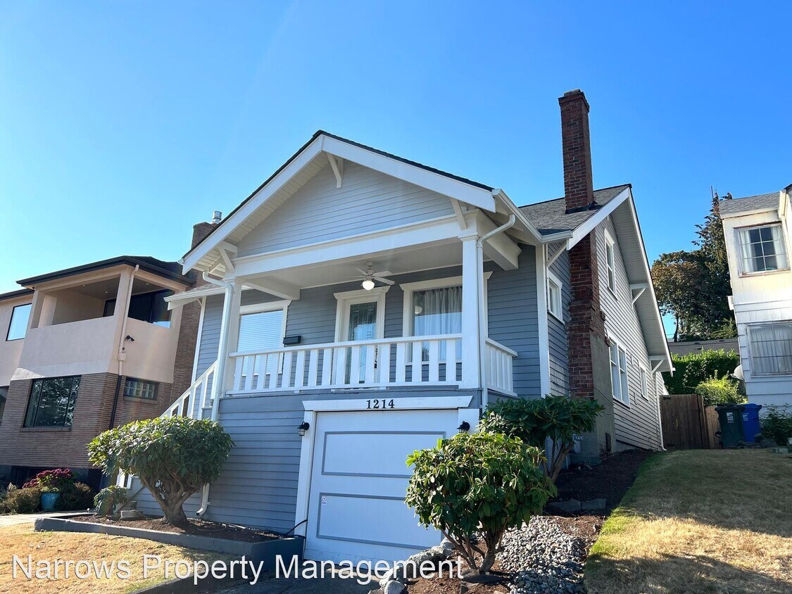 3 br, 1.5 bath House 1214 N G St House Rental in WA