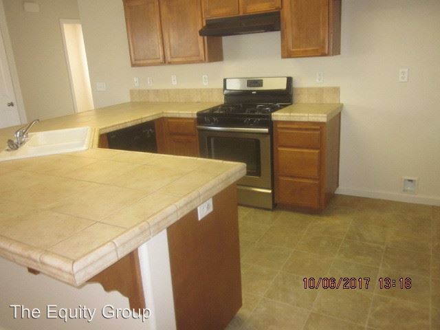 Foto del edificio - 2187 Bella Oaks Dr