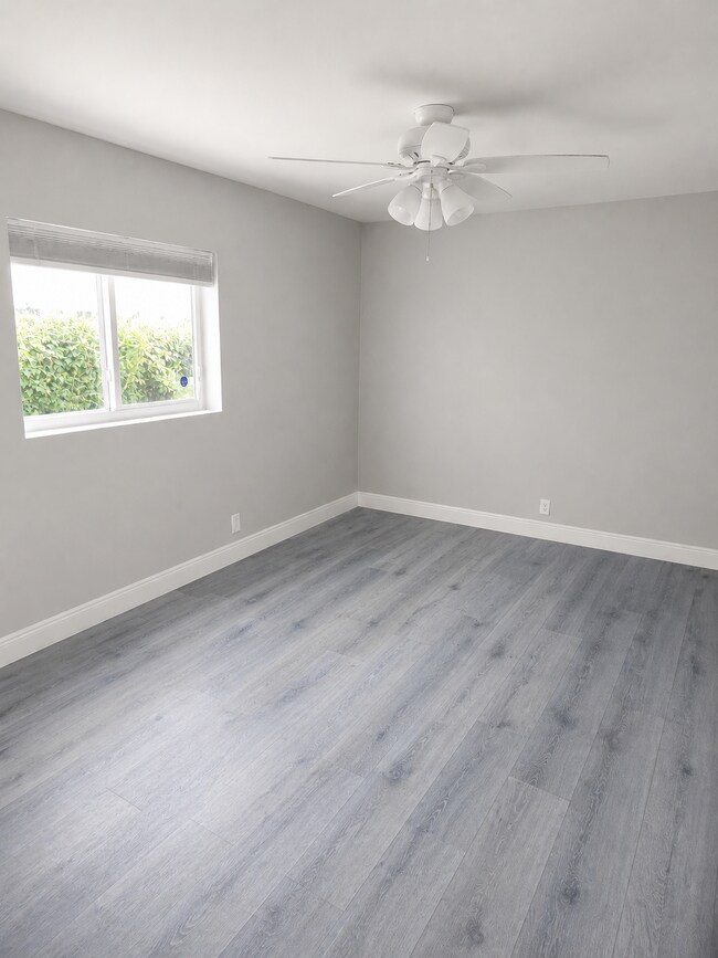 Foto del edificio - 5648 NW 28th St