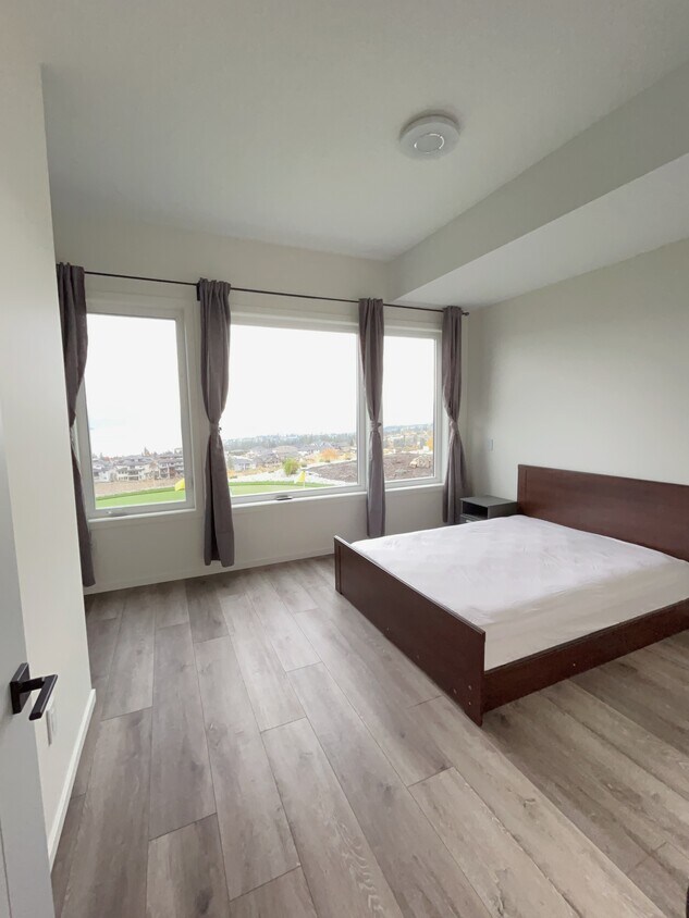 452 Talon Ln, Kelowna, BC V1W 0B1 House for Rent in Kelowna, BC