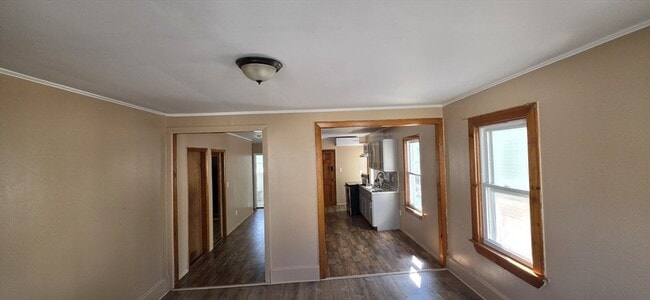 Building Photo - 18 Bullard St