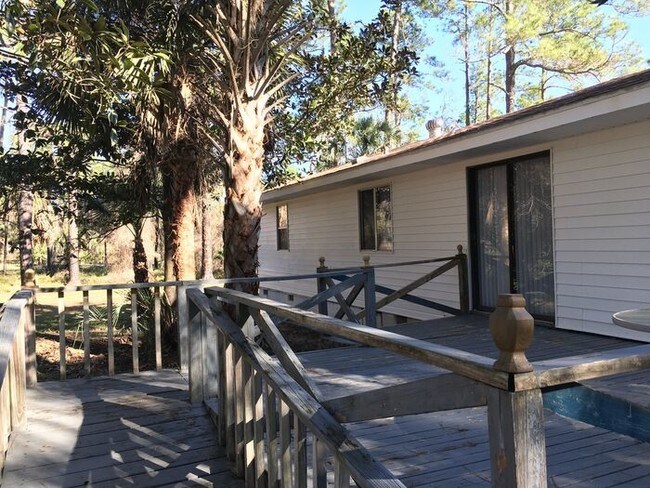 Building Photo - 3/1 For Rent in Deland for $1,300/mo