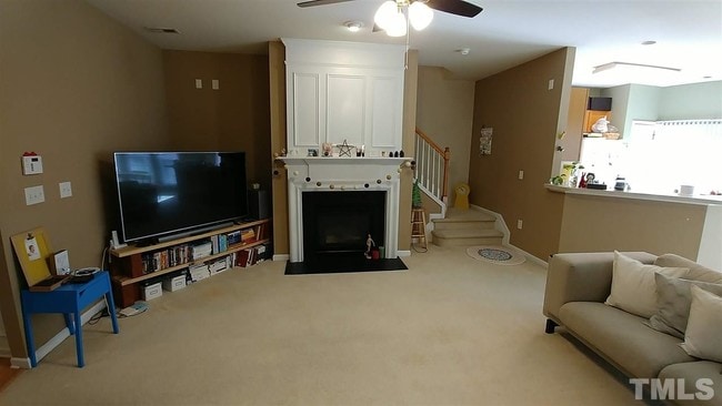 Building Photo - 529 Perrault Dr
