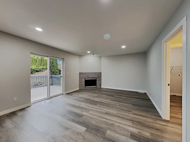 Foto del edificio - 22610 119th Ave SE