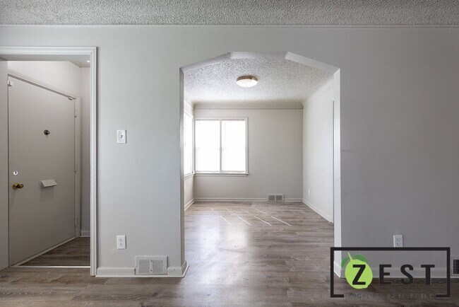 Foto del edificio - OPEN HOUSE- 2/25! 3PM-330PM! Amazing 3 bed 1 bath Home