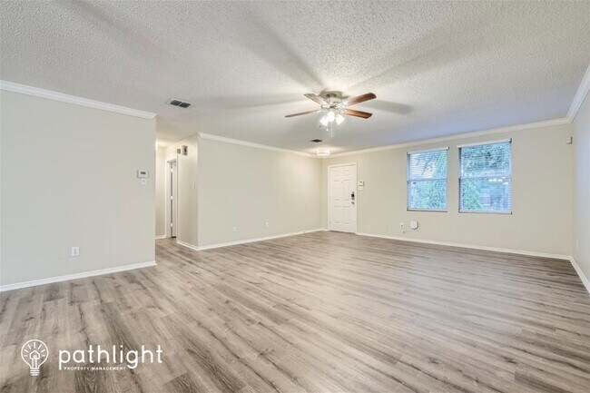 Foto del edificio - 725 Granite Ridge Drive