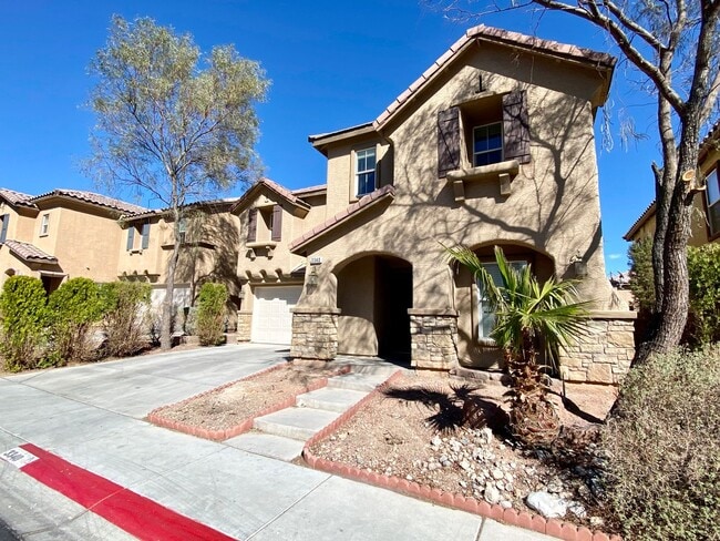 Building Photo - 2 story home located in the community of Villas at Desert Breeze! 4 bedrooms 3 total bath located...