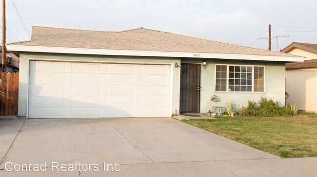 Building Photo - 4 br, 2 bath House - 6631 Naomi Ave