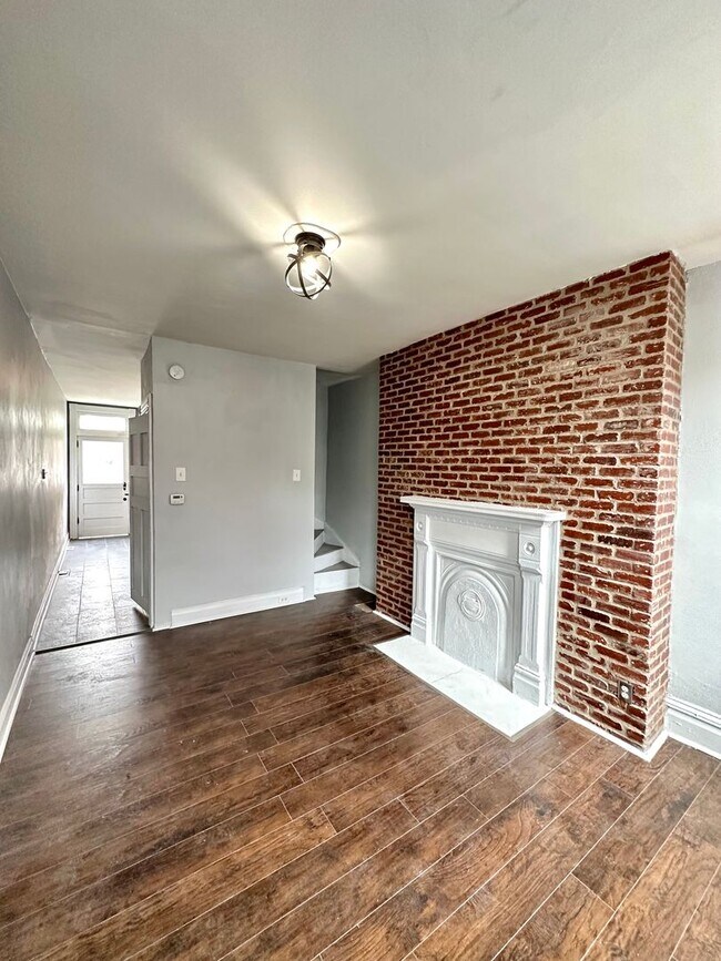 Foto del edificio - Fully Renovated 2 Bed, 2 Bath in the Heart...