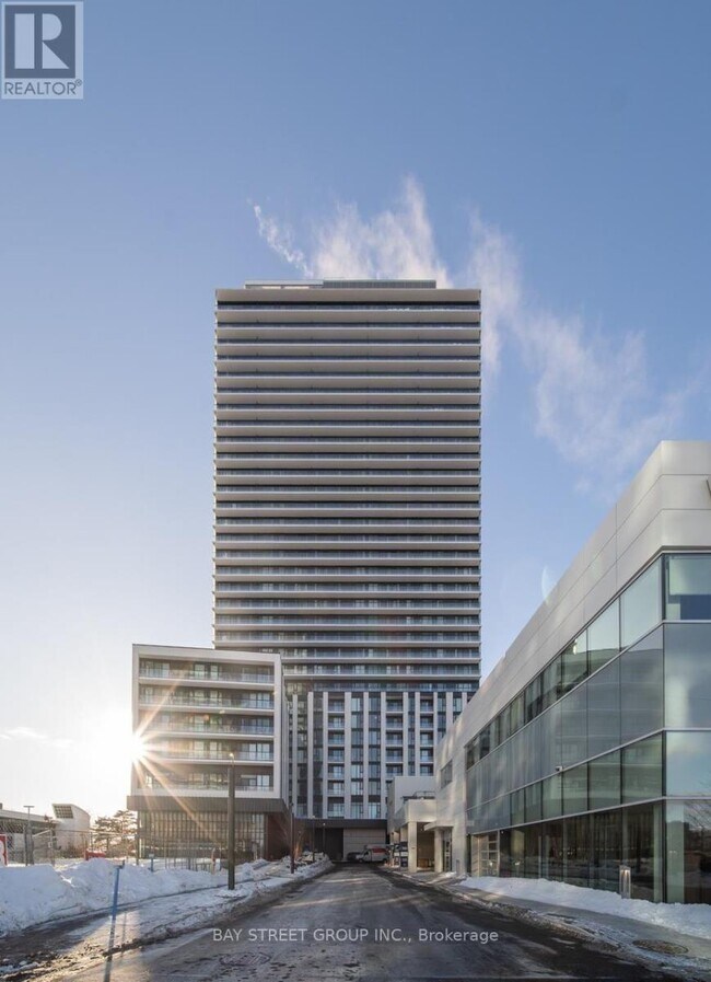 Photo du bâtiment - 5858 Yonge St