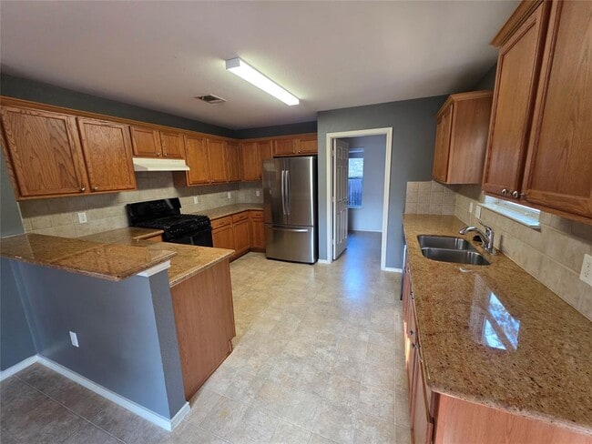Building Photo - 2210 Wilma Rudolph Rd