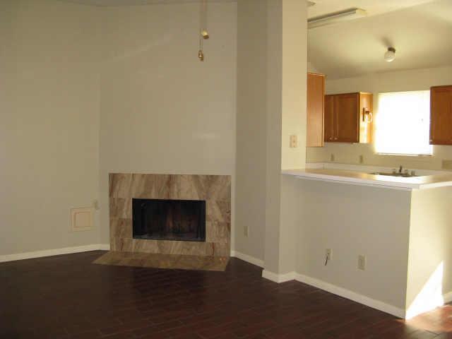 Building Photo - 954 Birnham Woods Blvd