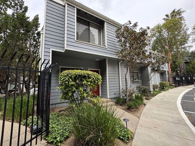 Foto del edificio - Sycamore Creek Community in Central Camarillo!