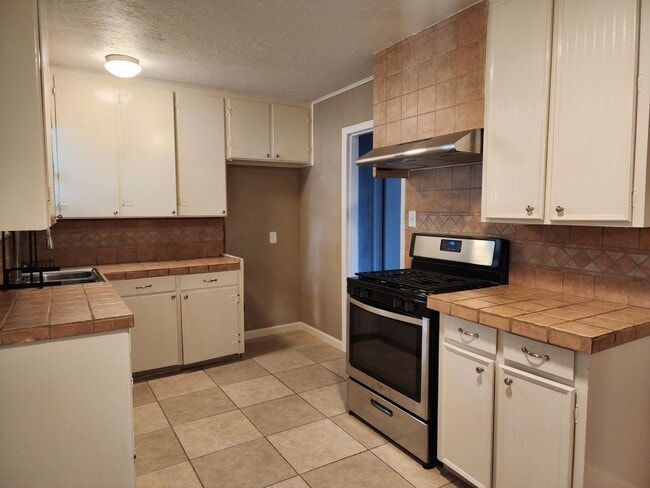 Building Photo - 3620 Kipling Dr