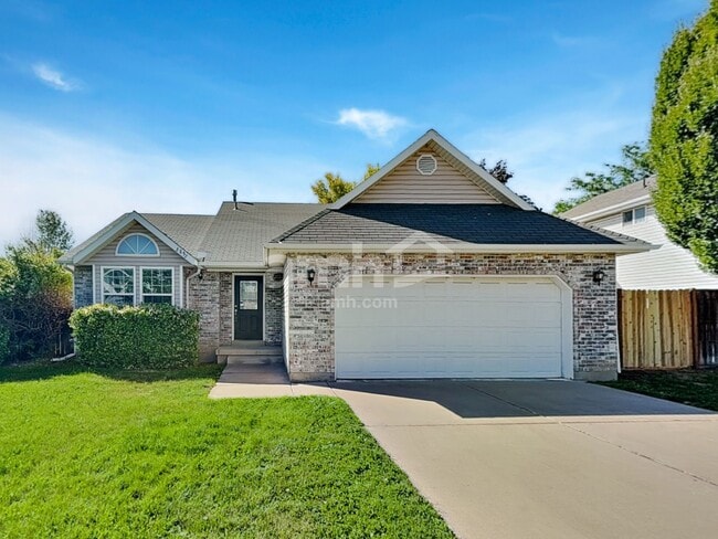 Building Photo - 2852 Brady Way