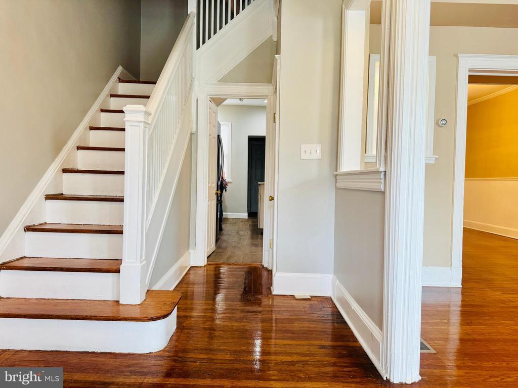 Foto principal - 324 E University Pkwy