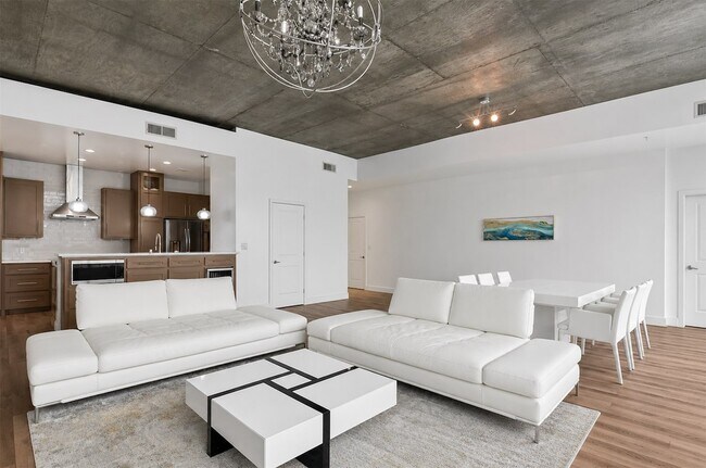 Foto del edificio - 5925 Almeda Rd