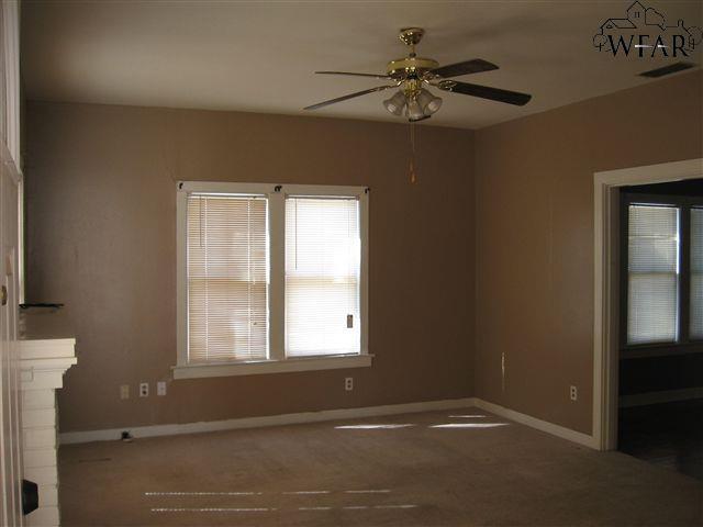 Building Photo - 1632 Dayton Ave
