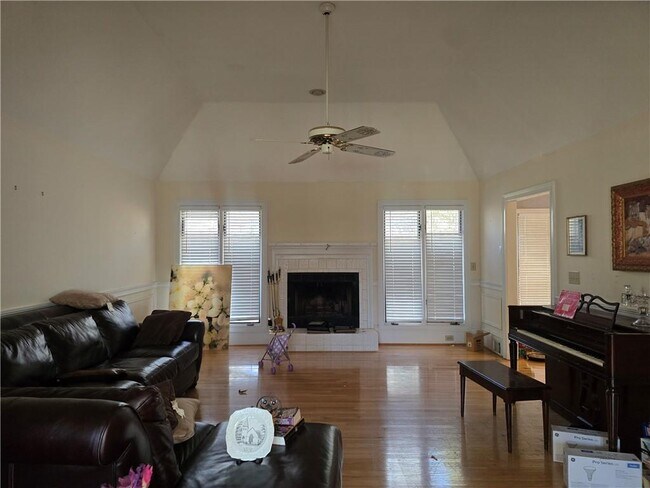 Foto del edificio - 2386 Muirfield Way