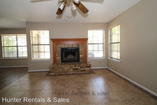 Foto del edificio - 4 br, 2.5 bath House - 300 Sioux Cir