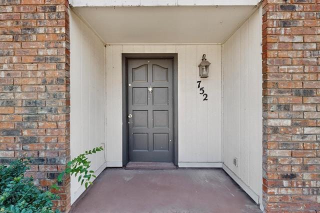 Building Photo - 752 Cambridge Dr