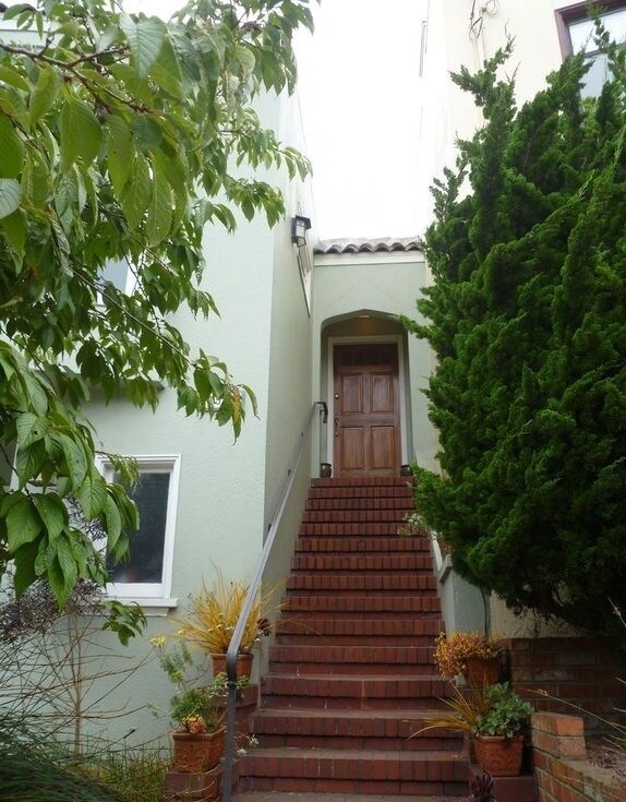 Foto del edificio - 2591 14th Ave