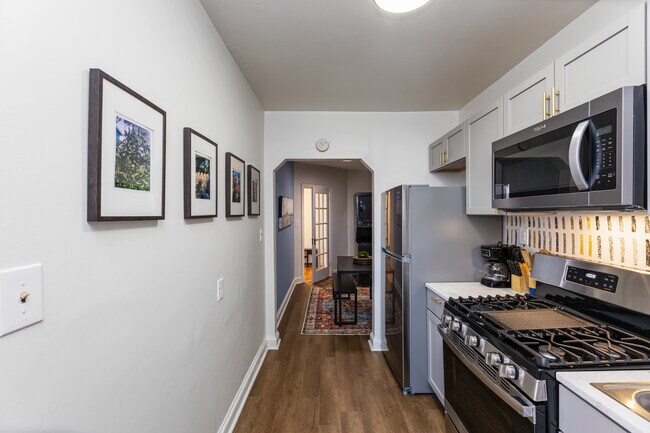 Foto del edificio - 4348 Southern Ave SE