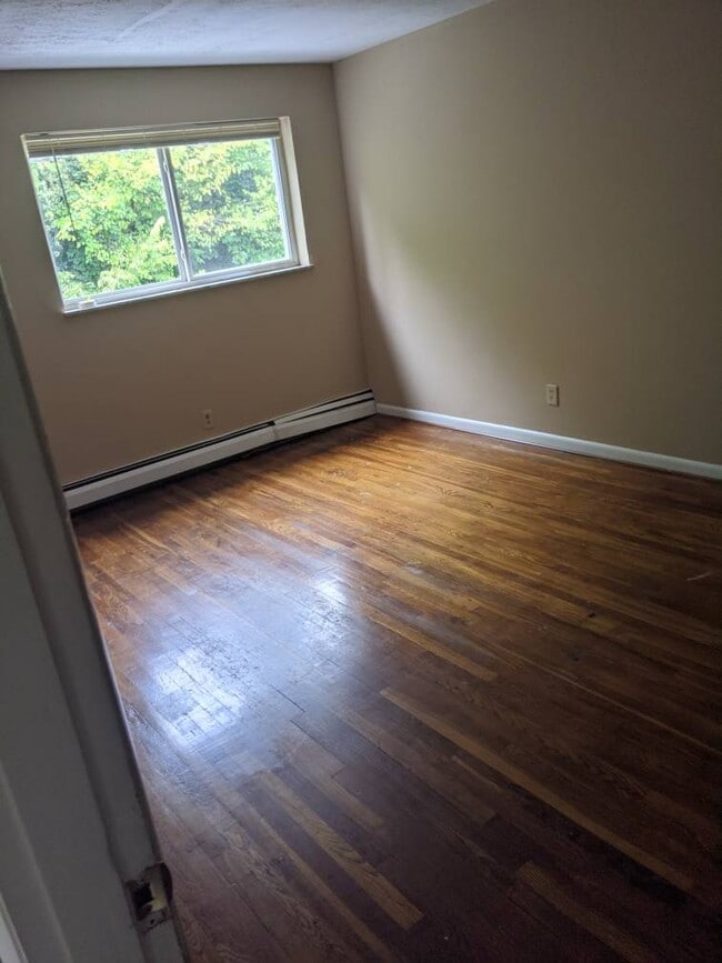 Photo - 1011 Winfield Ave Apartment