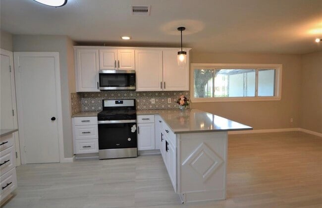 Building Photo - 4829 Waycross Dr