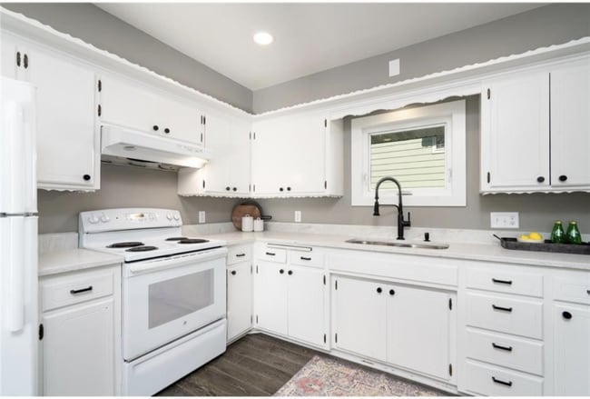 Building Photo - 4248 Regent Ave N