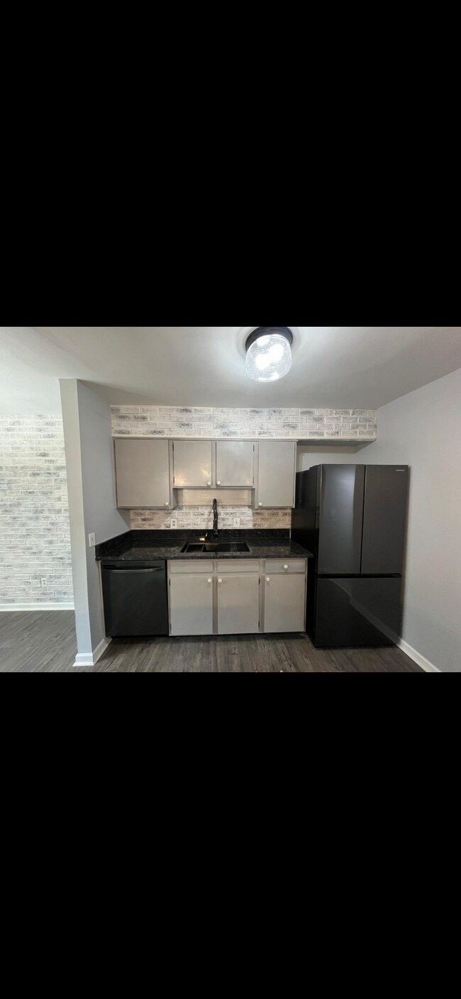 112 Twiggs Corners Unit Twiggs Condiminiums, Peachtree City, GA 30269