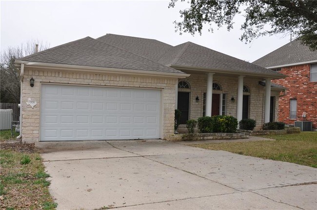 Building Photo - 1508 Laurel Oak Loop