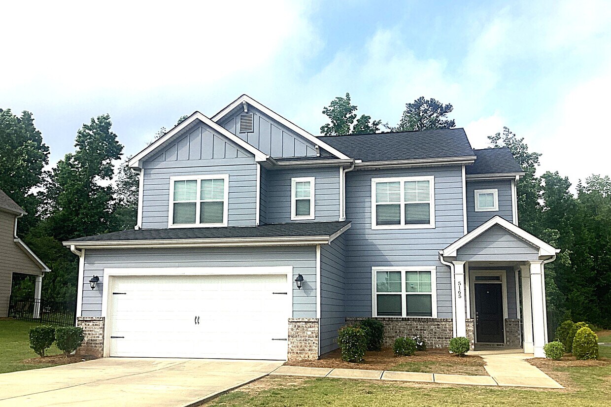 Foto principal - 5165 Smithbriar Dr