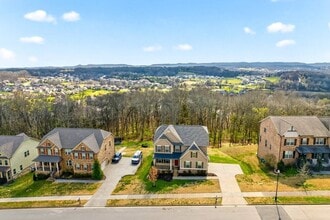 Building Photo - 6794 Falls Ridge Ln