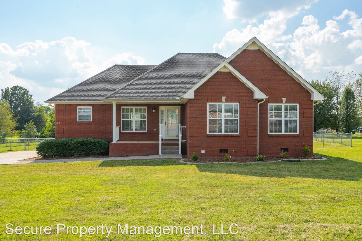 3 br, 2 bath House 107 Chasity Ln. House Rental in Portland, TN