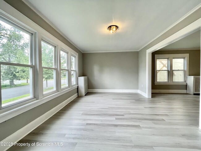 Building Photo - 538 Wheeler Ave