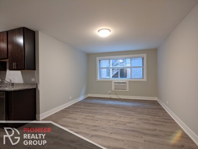 Foto del edificio - 542 W Surf St