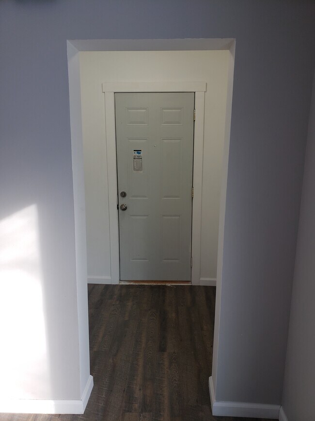 Foto del edificio - 1038 3rd St NW