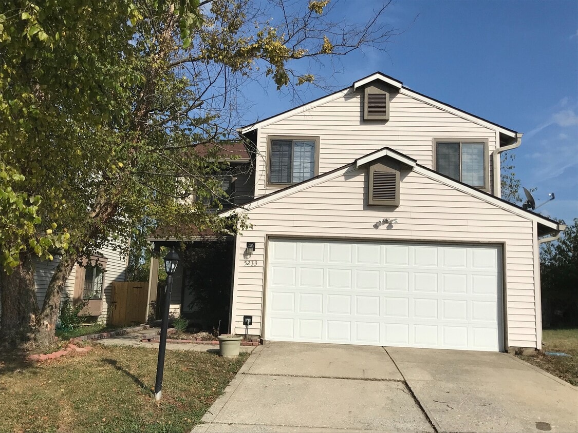 Primary Photo - Lawrence Twp - 4 BR 2 story home
