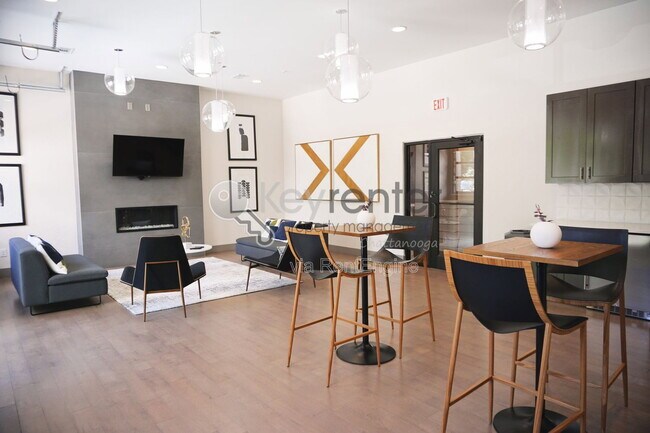Foto del edificio - 782 Riverfront Pkwy