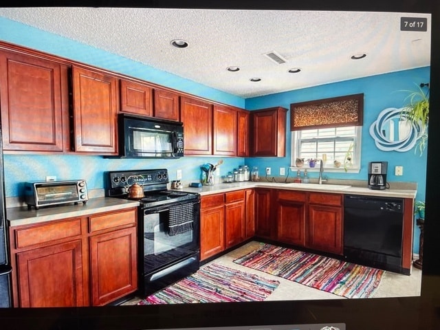 Kitchen - 12215 Belfry Dr
