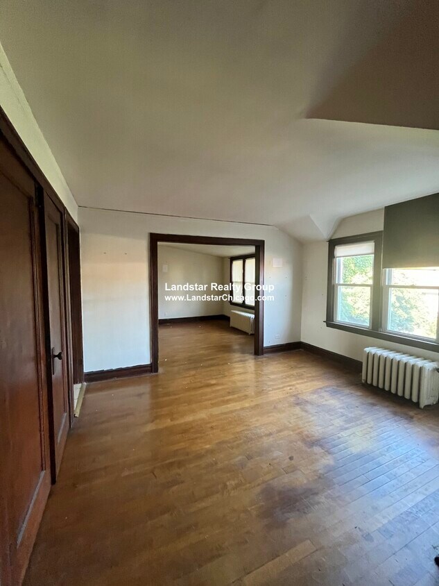 731 Elm St Unit 304, IL 60093 Condo for Rent in