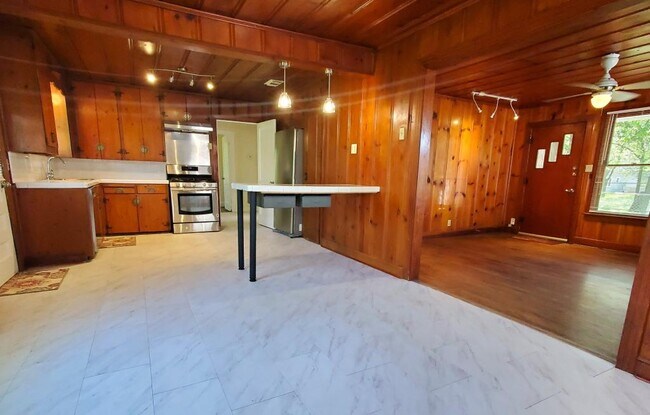 Foto del edificio - 4409 Merle Dr
