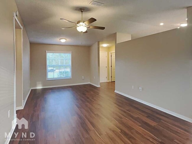 Building Photo - 3291 Rocky Ave