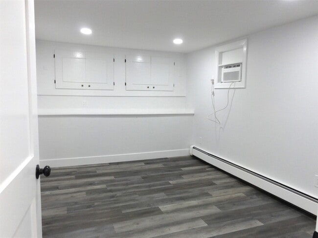 Building Photo - 45 Gordon Ave