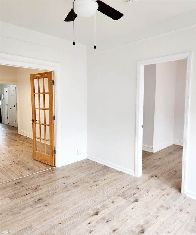 Building Photo - 3 br, 1 bath Duplex - 27 Newark Bay Court 2