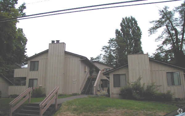 Building Photo - 6955 Childs Rd