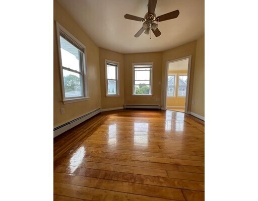 Foto del edificio - 50 Channing St