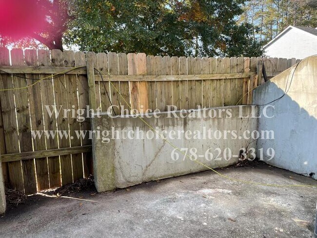 Building Photo - 2716 Evans Mill Dr