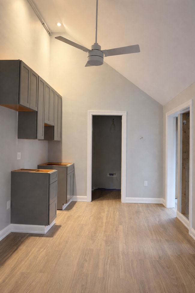 Photo - 31 Marble Ave Apartment